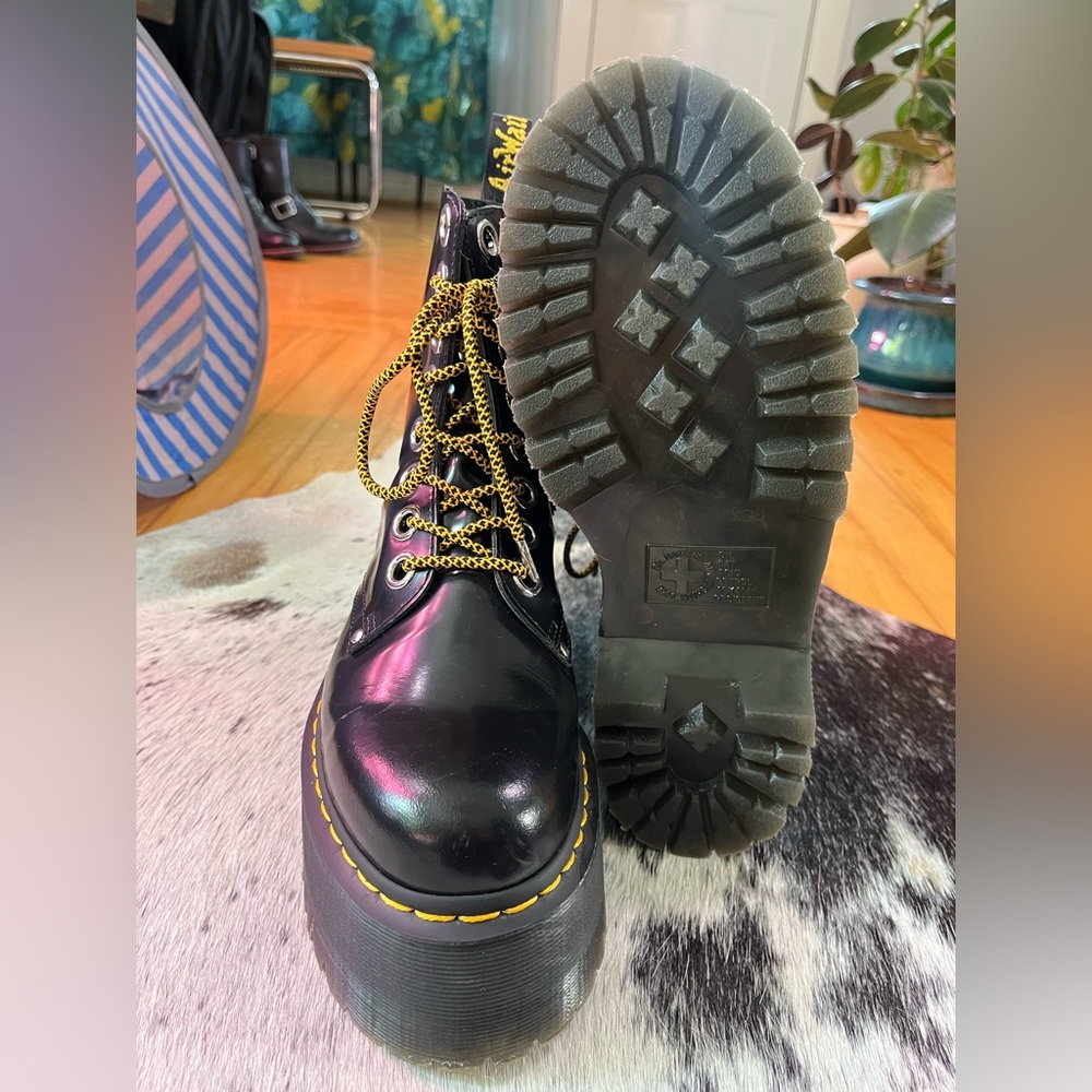 Dr. Martens Jadon Max Boot - Picture 3 of 3